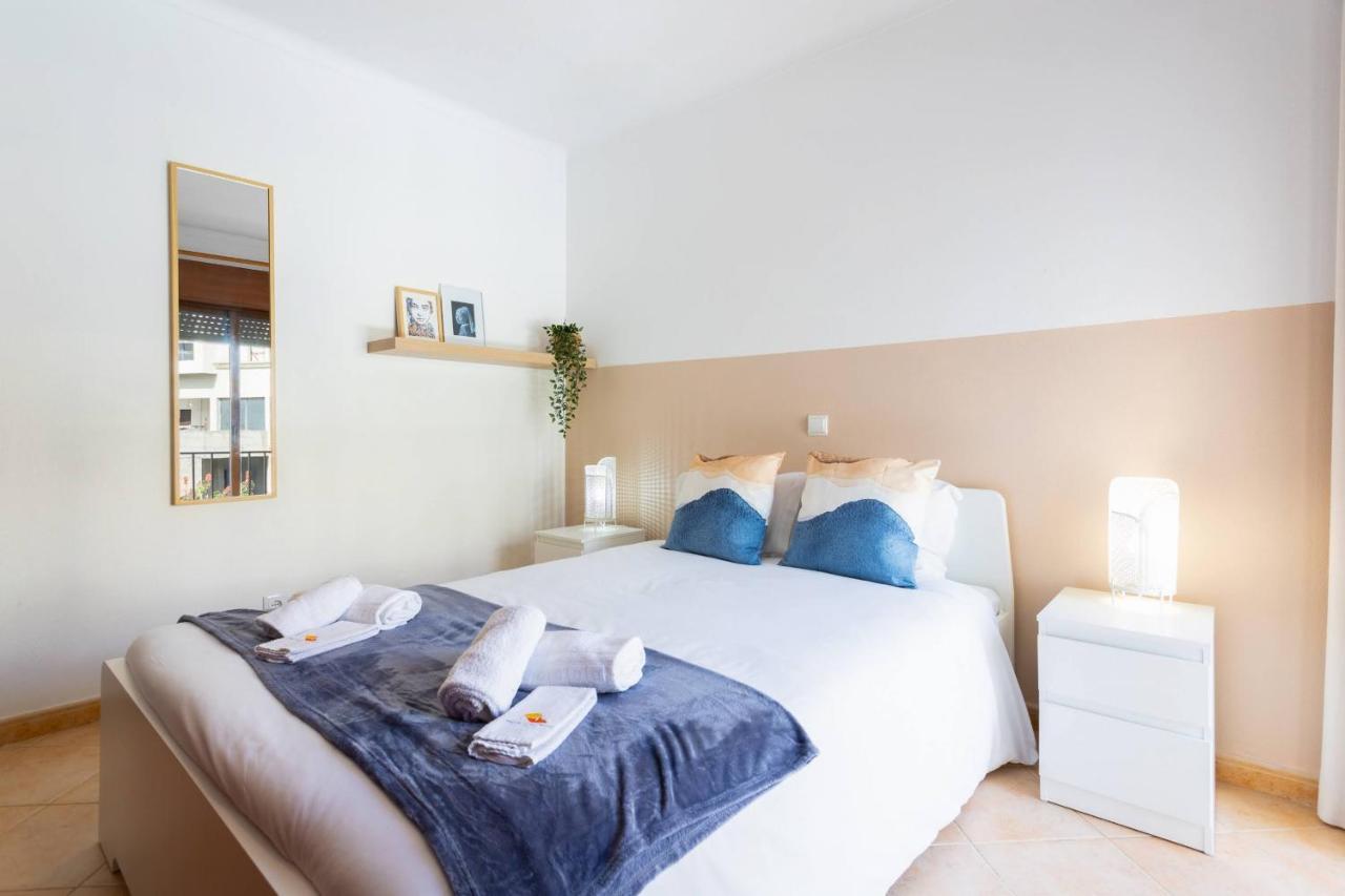 #114 T2 Foxy H By Home Holidays Albufeira Exteriör bild
